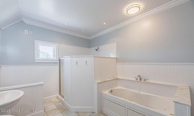 693 Law Street A, Melbourne, FL 32935