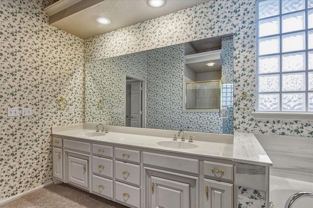 11105 S Brookline Avenue, Oklahoma City, OK 73170