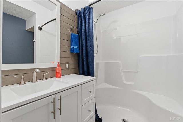 1329 Jeb Stuart Place, Forest, VA 24551