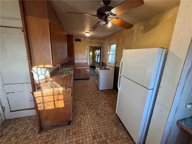 4324 Cambridge Street, Kansas City, KS 66103