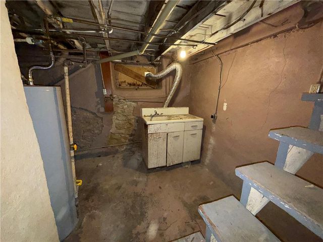 4324 Cambridge Street, Kansas City, KS 66103