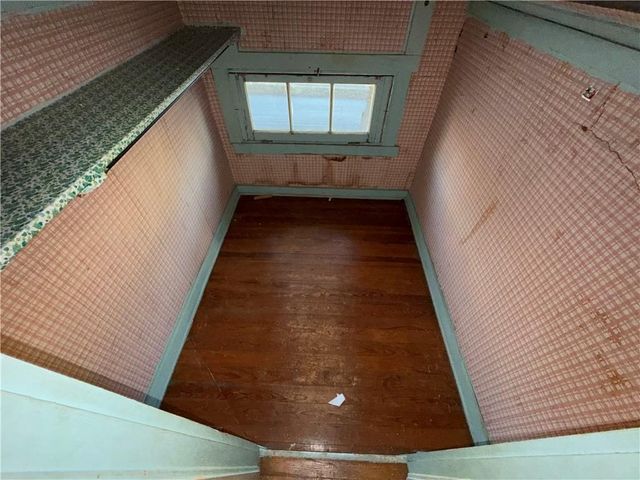 4324 Cambridge Street, Kansas City, KS 66103