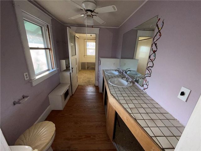 4324 Cambridge Street, Kansas City, KS 66103