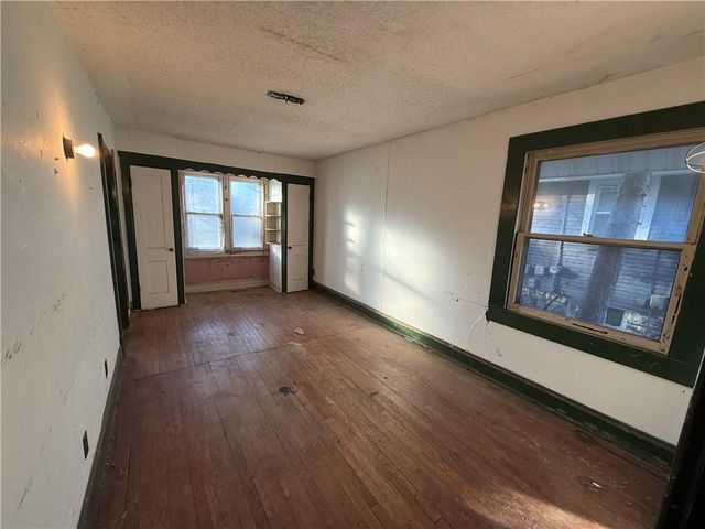 4324 Cambridge Street, Kansas City, KS 66103