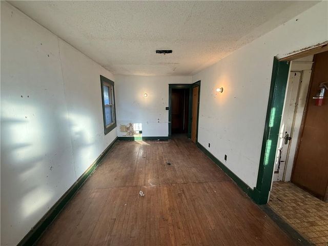 4324 Cambridge Street, Kansas City, KS 66103