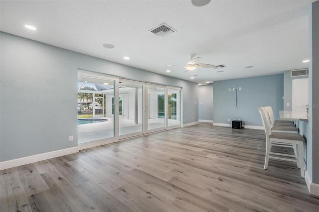 11599 GROVE STREET, Seminole, FL 33772