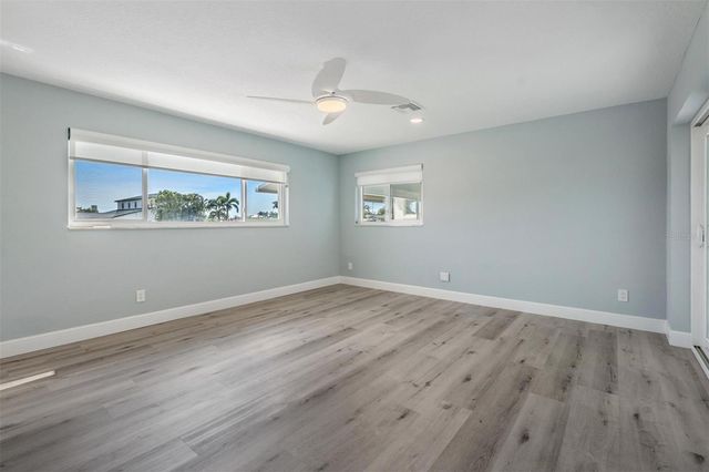 11599 GROVE STREET, Seminole, FL 33772