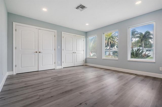 11599 GROVE STREET, Seminole, FL 33772