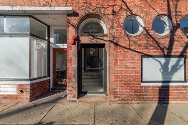 1396 Beacon Street 2nd Floor, Brookline, MA 02446