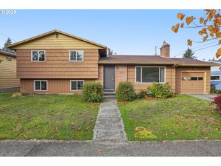 3425 Se 159TH Ave, Portland, OR 97236