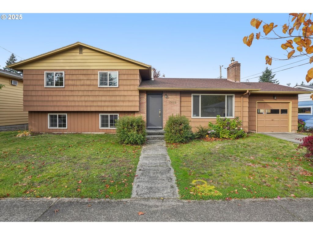 3425 Se 159TH Ave, Portland, OR 97236