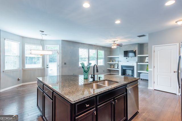 2629 Cooper Brook Drive, Snellville, GA 30078