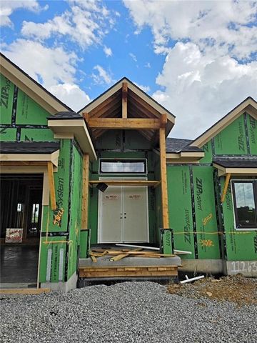 11263 S Sunray Drive, Olathe, KS 66061