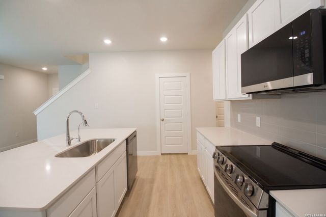 12407 HURDELBRINK RNCH, San Antonio, TX 78245