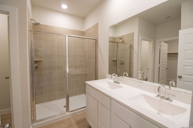 12407 HURDELBRINK RNCH, San Antonio, TX 78245