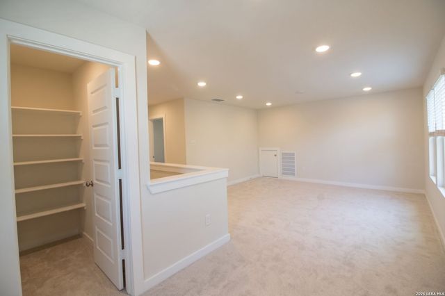 12407 HURDELBRINK RNCH, San Antonio, TX 78245