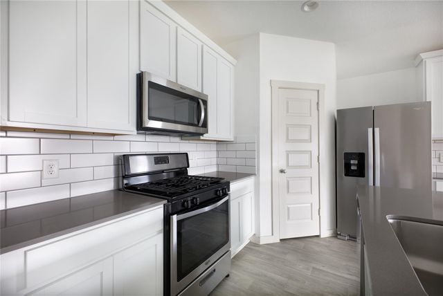 8214 Precious Passing Way, Rosharon, TX 77583