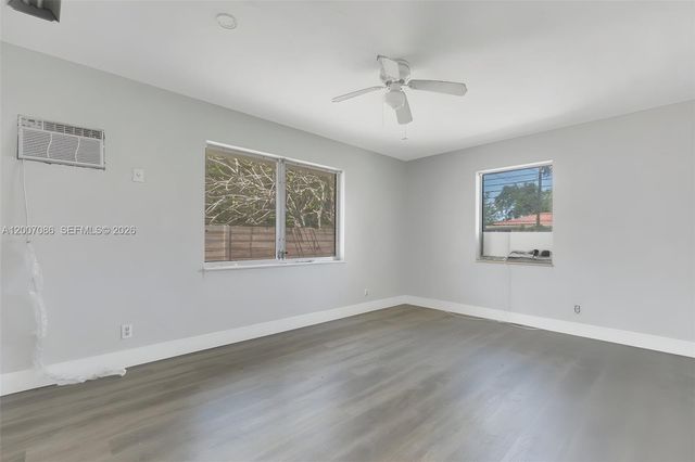 923 N 17th Ave 2, Hollywood, FL 33020
