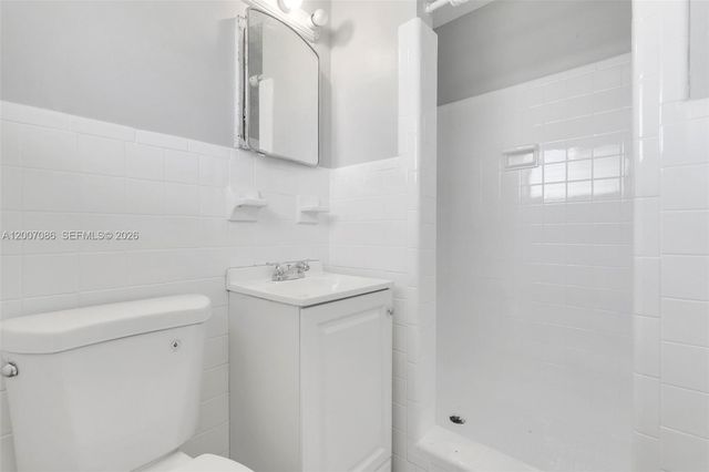 923 N 17th Ave 2, Hollywood, FL 33020