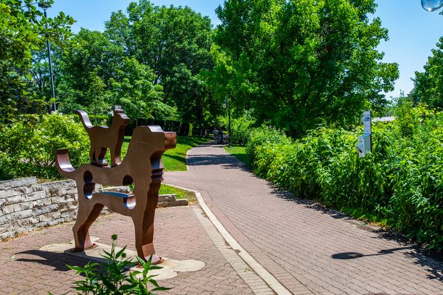 1925 Coach Drive, Naperville, IL 60565