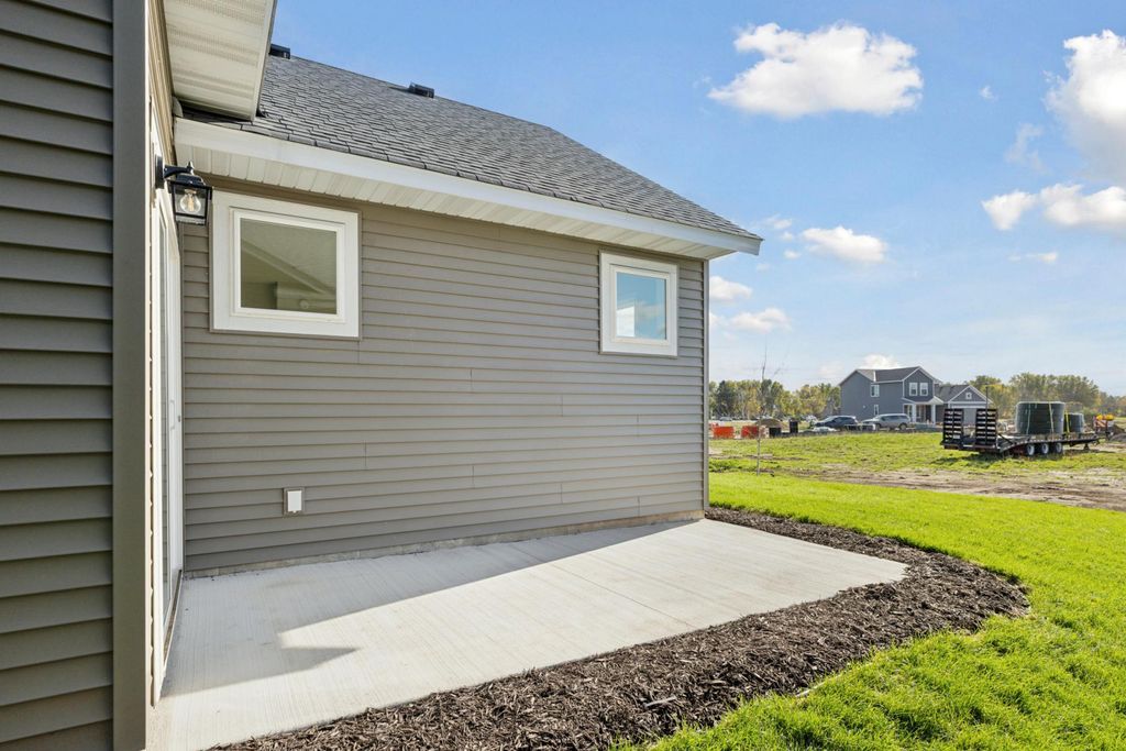 10933 37th Street N, Lake Elmo, MN 55042 — photo 5