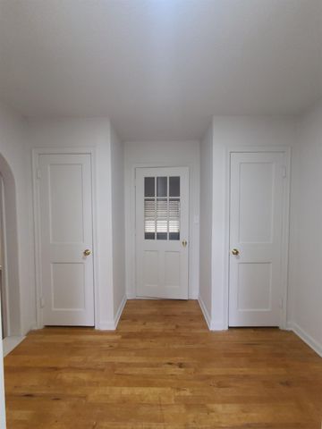 2328 E Wilma St, Wichita, KS 67211