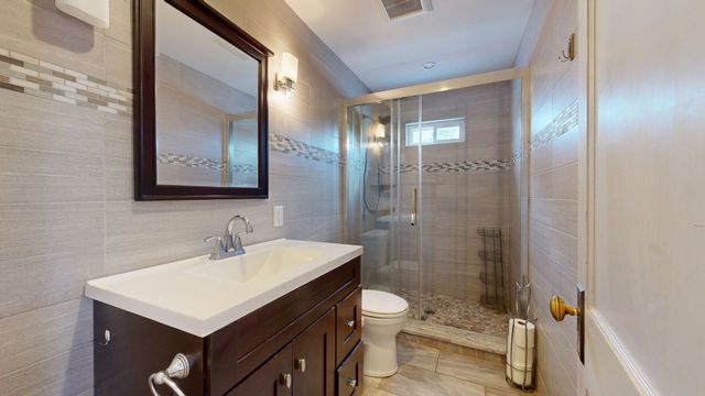 93 Jaques St, Somerville, MA 02145