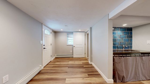 93 Jaques St, Somerville, MA 02145