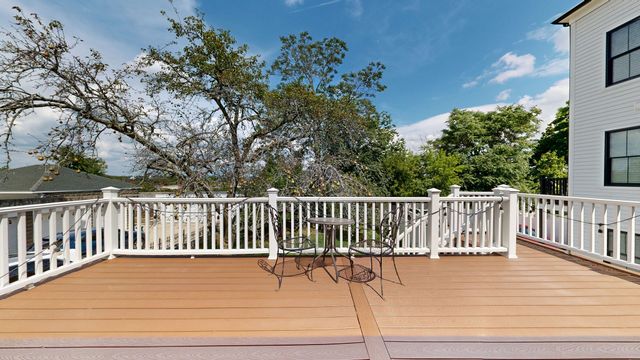 93 Jaques St, Somerville, MA 02145