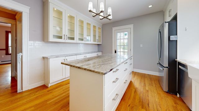 93 Jaques St, Somerville, MA 02145
