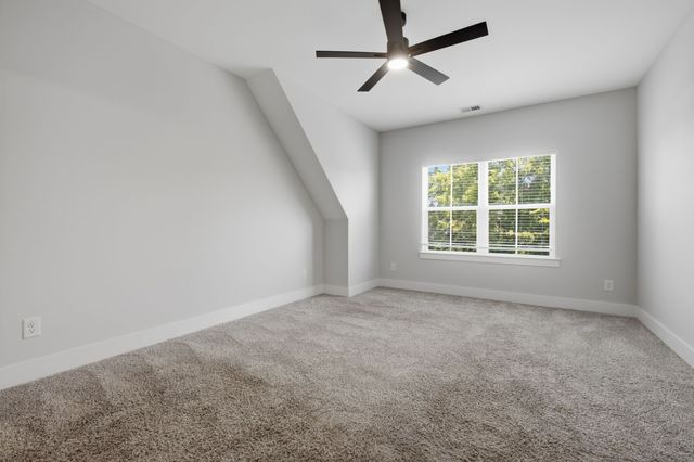 2305 Lacy St, Nashville, TN 37208