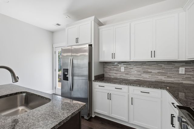 2305 Lacy St, Nashville, TN 37208