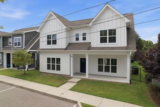 2305 Lacy St, Nashville, TN 37208