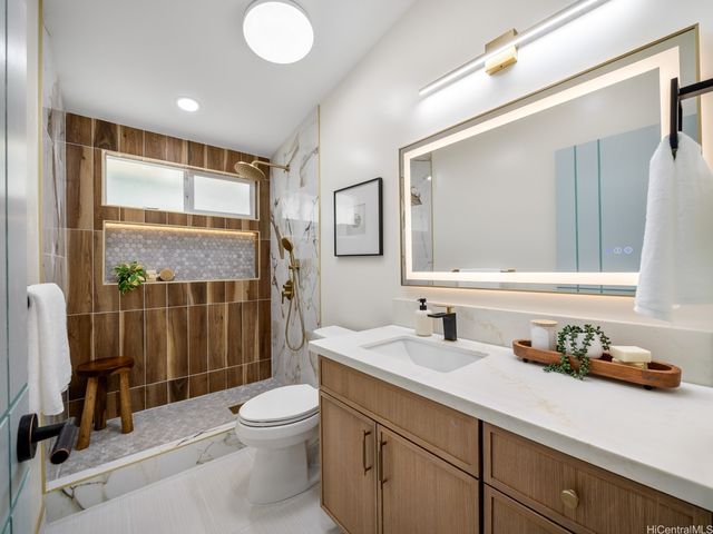 791 Aipo Street, Honolulu, HI 96825
