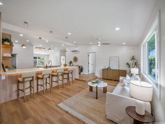 791 Aipo Street, Honolulu, HI 96825
