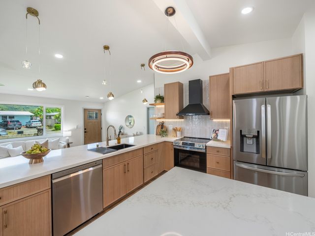 791 Aipo Street, Honolulu, HI 96825