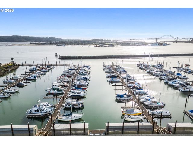 890 Se BAY Blvd 104, Newport, OR 97365