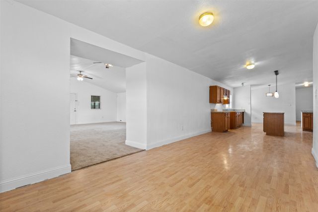 342 County Road 2146, Greenville, TX 75402