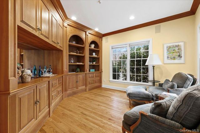 51 Club Pointe Drive, White Plains, NY 10605