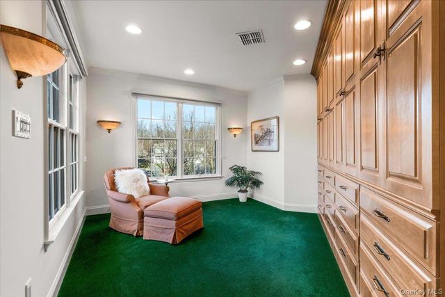 51 Club Pointe Drive, White Plains, NY 10605