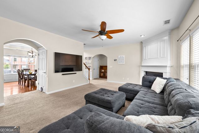 10 Stonebridge Pass, Newnan, GA 30265