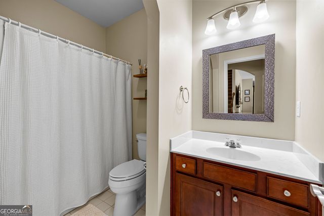 10 Stonebridge Pass, Newnan, GA 30265