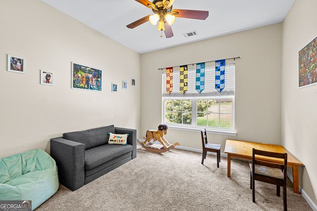 10 Stonebridge Pass, Newnan, GA 30265