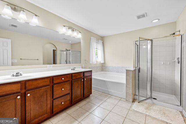 10 Stonebridge Pass, Newnan, GA 30265