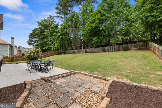 10 Stonebridge Pass, Newnan, GA 30265