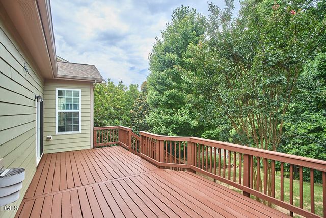 304 Shorehouse Way, Holly Springs, NC 27540