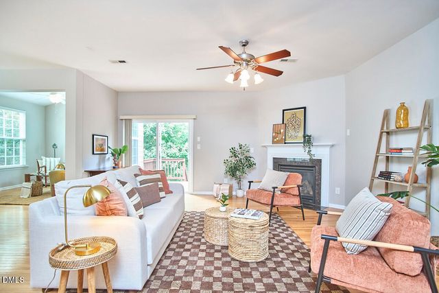 304 Shorehouse Way, Holly Springs, NC 27540