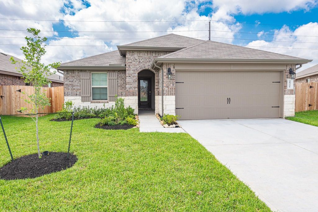 18351 Raven Rock Lane, Richmond, TX 77407