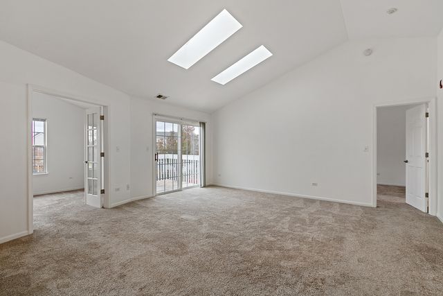 2604 Sheehan Court 204, Naperville, IL 60564