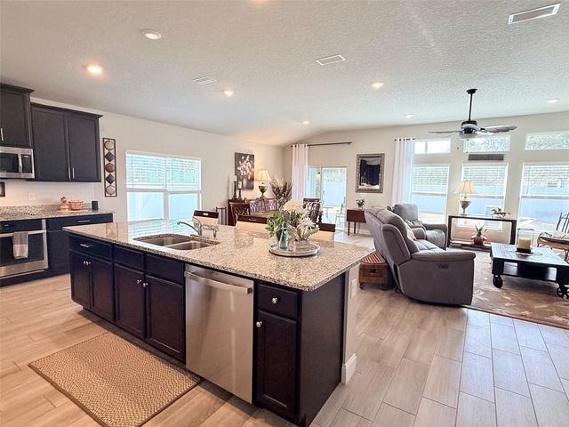 4 EASTMOOR LANE, Palm Coast, FL 32164